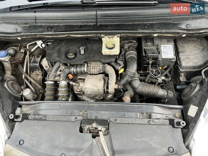 Минивэн Citroen Grand C4 Picasso 2011 в Виннице