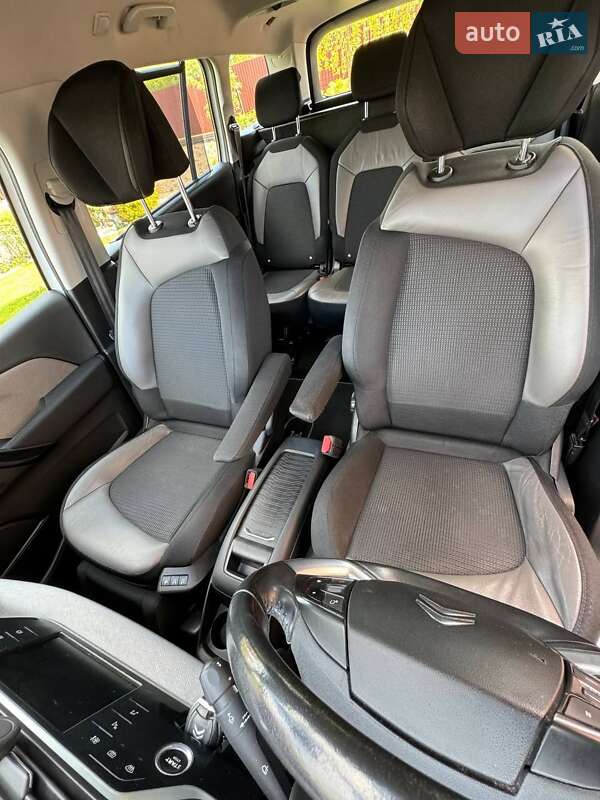 Минивэн Citroen Grand C4 Picasso 2017 в Львове