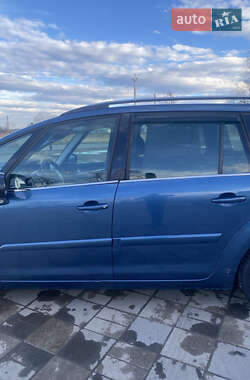 Минивэн Citroen Grand C4 Picasso 2010 в 