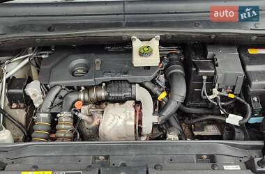 Минивэн Citroen Grand C4 Picasso 2011 в 