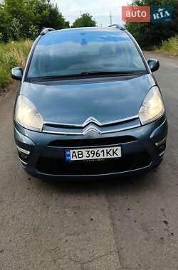 Минивэн Citroen Grand C4 Picasso 2011 в 