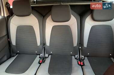 Мінівен Citroen Grand C4 Picasso 2015 в 
