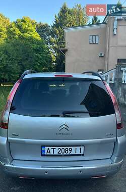 Минивэн Citroen Grand C4 Picasso 2011 в 