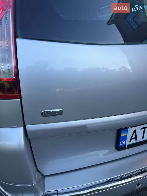 Мінівен Citroen Grand C4 Picasso 2011 в Калуші