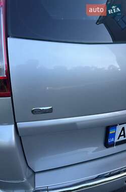 Минивэн Citroen Grand C4 Picasso 2011 в 