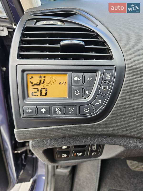 Мінівен Citroen Grand C4 Picasso 2012 в Макарові