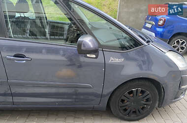 Универсал Citroen Grand C4 Picasso 2011 в 