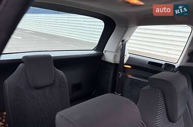 Минивэн Citroen Grand C4 Picasso 2009 в 