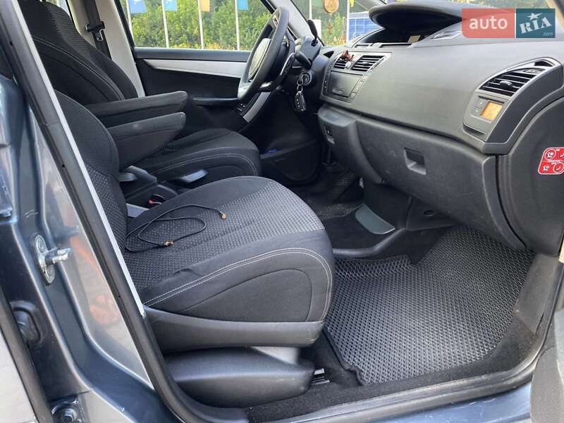 Минивэн Citroen Grand C4 Picasso 2010 в Виннице