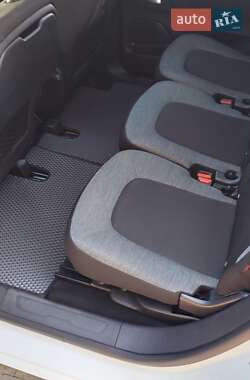 Минивэн Citroen Grand C4 Picasso 2016 в 