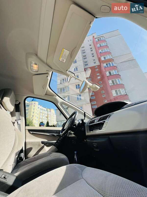 Минивэн Citroen Grand C4 Picasso 2010 в Виннице