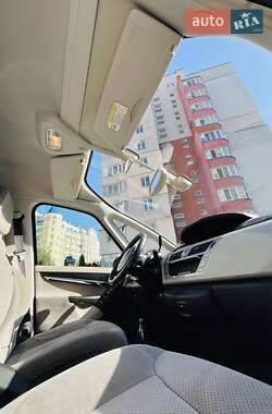 Минивэн Citroen Grand C4 Picasso 2010 в 