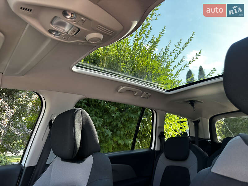 Минивэн Citroen Grand C4 Picasso 2016 в Тернополе