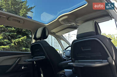 Минивэн Citroen Grand C4 Picasso 2016 в 