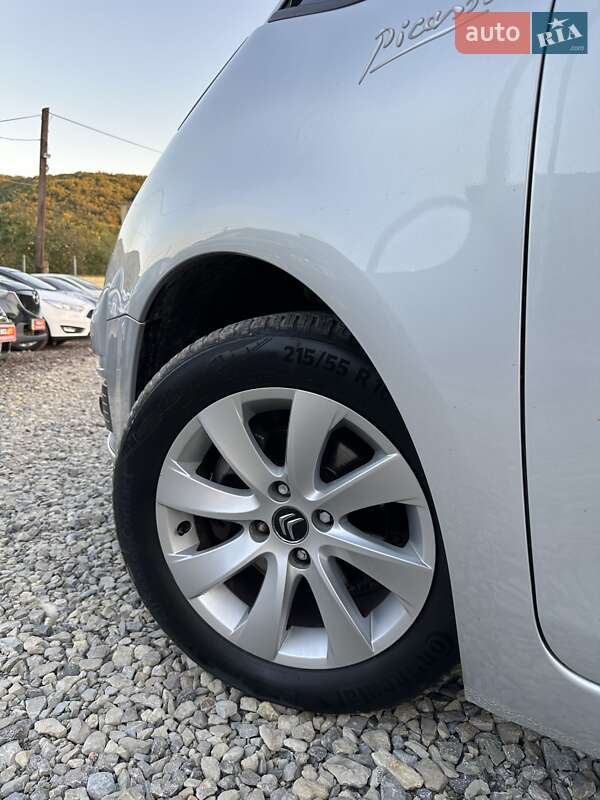 Минивэн Citroen Grand C4 Picasso 2011 в Бережанах