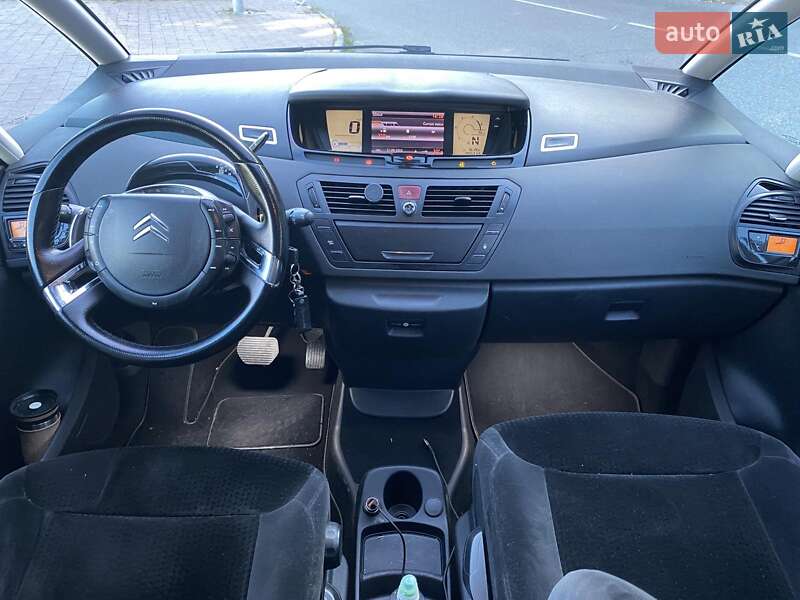 Минивэн Citroen Grand C4 Picasso 2010 в Львове