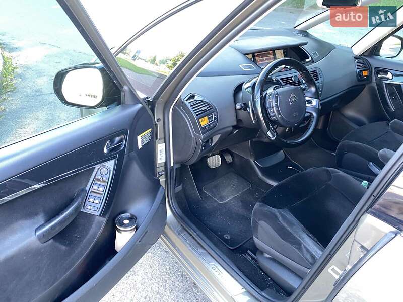 Минивэн Citroen Grand C4 Picasso 2010 в Львове