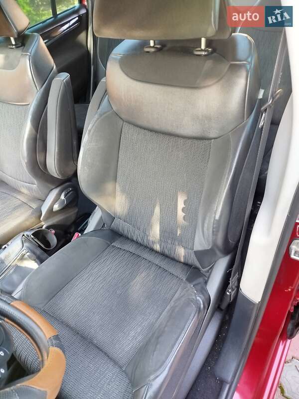 Минивэн Citroen Grand C4 Picasso 2012 в Тернополе фото 30 Минивэн Citroen Grand C4 Picasso 2012 в Тернополе