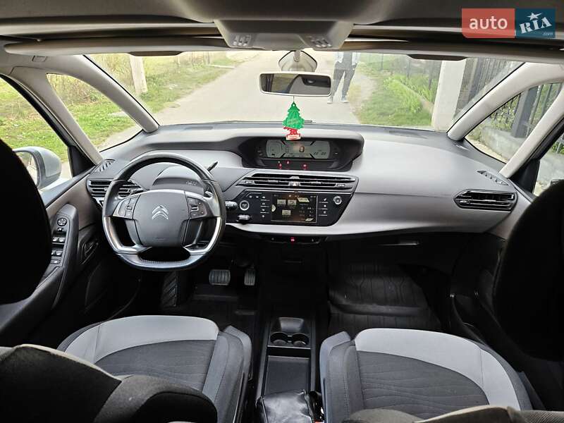 Минивэн Citroen Grand C4 Picasso 2015 в Луцке фото 3 Минивэн Citroen Grand C4 Picasso 2015 в Луцке