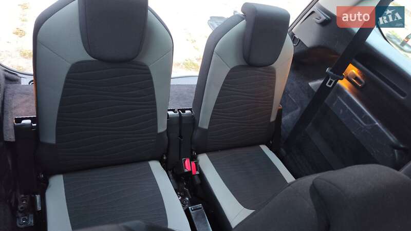 Минивэн Citroen Grand C4 Picasso 2016 в Новоархангельске