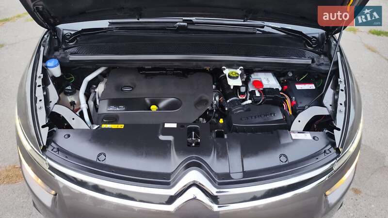 Минивэн Citroen Grand C4 Picasso 2016 в Новоархангельске