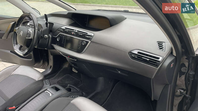 Минивэн Citroen Grand C4 Picasso 2016 в Дубно фото 18 Минивэн Citroen Grand C4 Picasso 2016 в Дубно