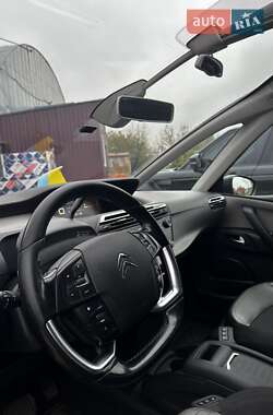Минивэн Citroen Grand C4 Picasso 2015 в 