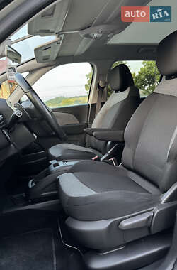 Мінівен Citroen Grand C4 Picasso 2018 в  фото 14 Мінівен Citroen Grand C4 Picasso 2018 в