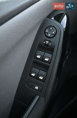 Мінівен Citroen Grand C4 Picasso 2018 в  фото 27 Мінівен Citroen Grand C4 Picasso 2018 в