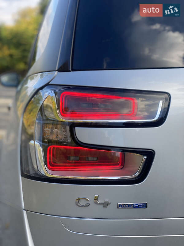 Минивэн Citroen Grand C4 Picasso 2015 в Тернополе