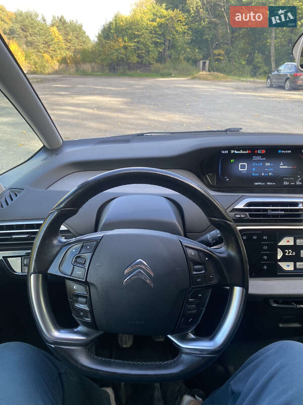 Минивэн Citroen Grand C4 Picasso 2015 в Тернополе