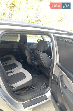 Мінівен Citroen Grand C4 Picasso 2015 в  фото 20 Мінівен Citroen Grand C4 Picasso 2015 в