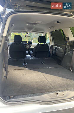 Мінівен Citroen Grand C4 Picasso 2015 в  фото 30 Мінівен Citroen Grand C4 Picasso 2015 в