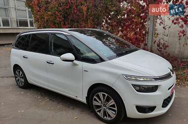 Минивэн Citroen Grand C4 Picasso 2015 в 