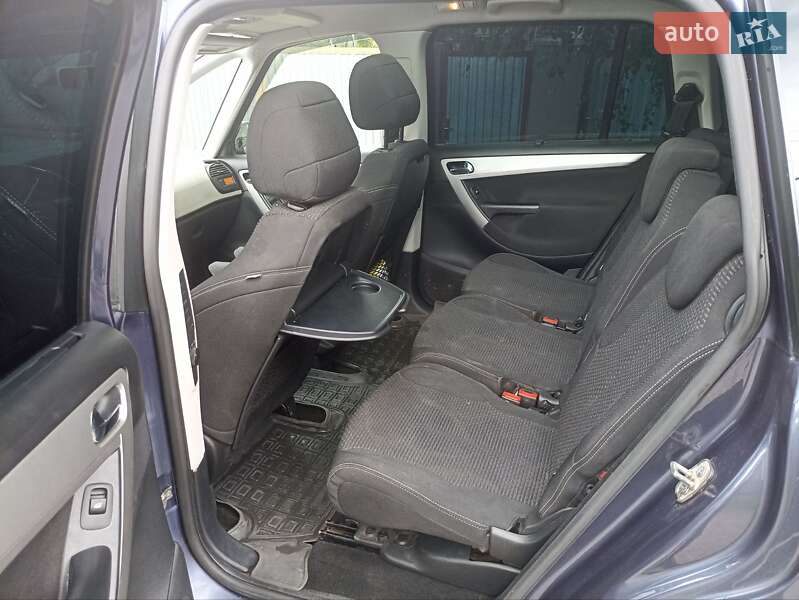 Минивэн Citroen Grand C4 Picasso 2013 в Сваляве