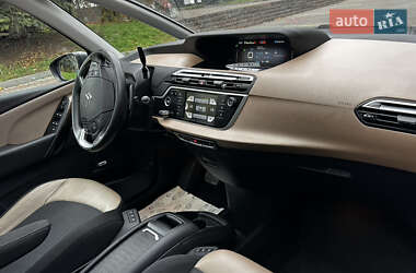 Минивэн Citroen Grand C4 Picasso 2015 в 