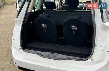 Мінівен Citroen Grand C4 Picasso 2015 в  фото 23 Мінівен Citroen Grand C4 Picasso 2015 в