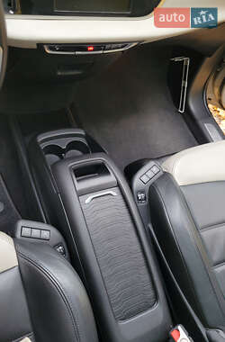 Мінівен Citroen Grand C4 Picasso 2016 в  фото 18 Мінівен Citroen Grand C4 Picasso 2016 в