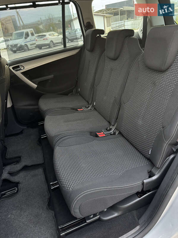 Мінівен Citroen Grand C4 Picasso 2013 в Бережанах фото 16 Мінівен Citroen Grand C4 Picasso 2013 в Бережанах