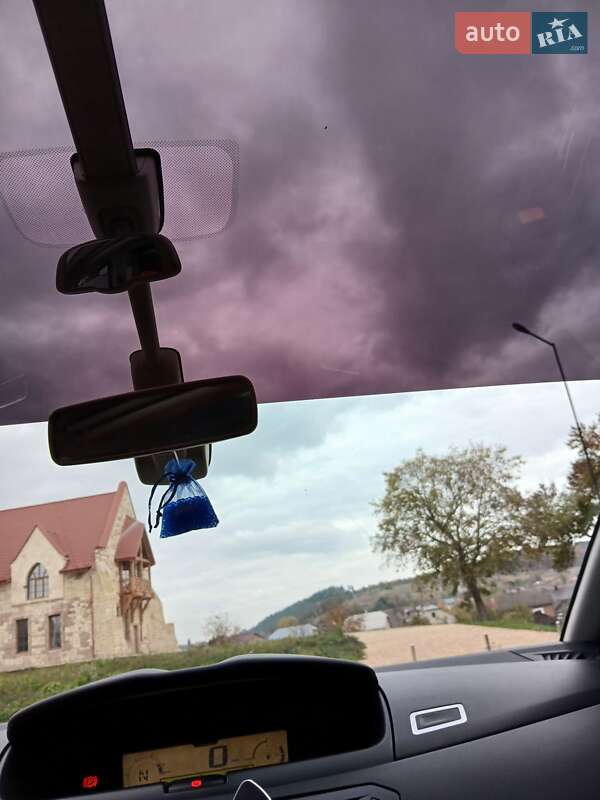 Минивэн Citroen Grand C4 Picasso 2010 в Бережанах