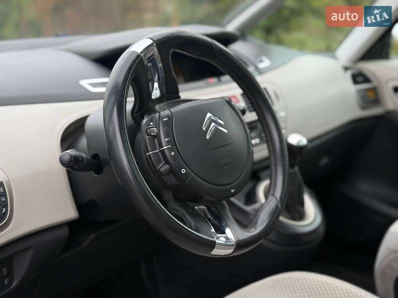 Мінівен Citroen Grand C4 Picasso 2008 в Кривому Розі фото 41 Мінівен Citroen Grand C4 Picasso 2008 в Кривому Розі