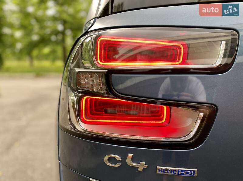 Мінівен Citroen Grand C4 Picasso 2015 в Гостомелі