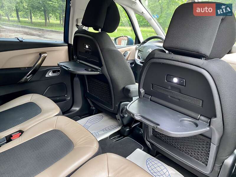 Мінівен Citroen Grand C4 Picasso 2015 в Гостомелі