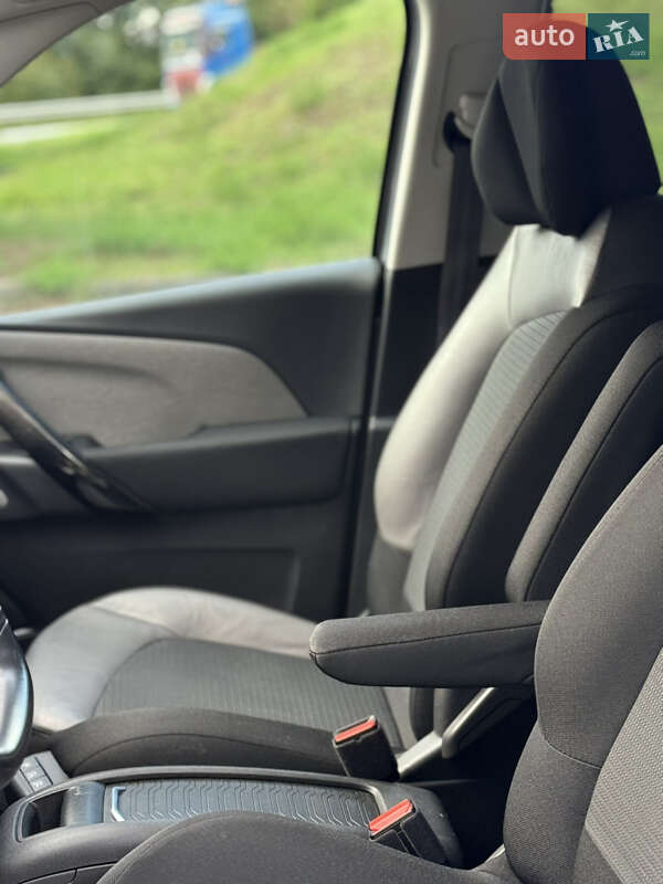 Минивэн Citroen Grand C4 Picasso 2017 в Дубно фото 32 Минивэн Citroen Grand C4 Picasso 2017 в Дубно