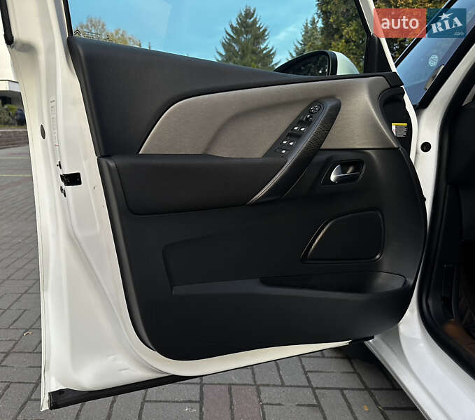 Мінівен Citroen Grand C4 Picasso 2016 в Тернополі