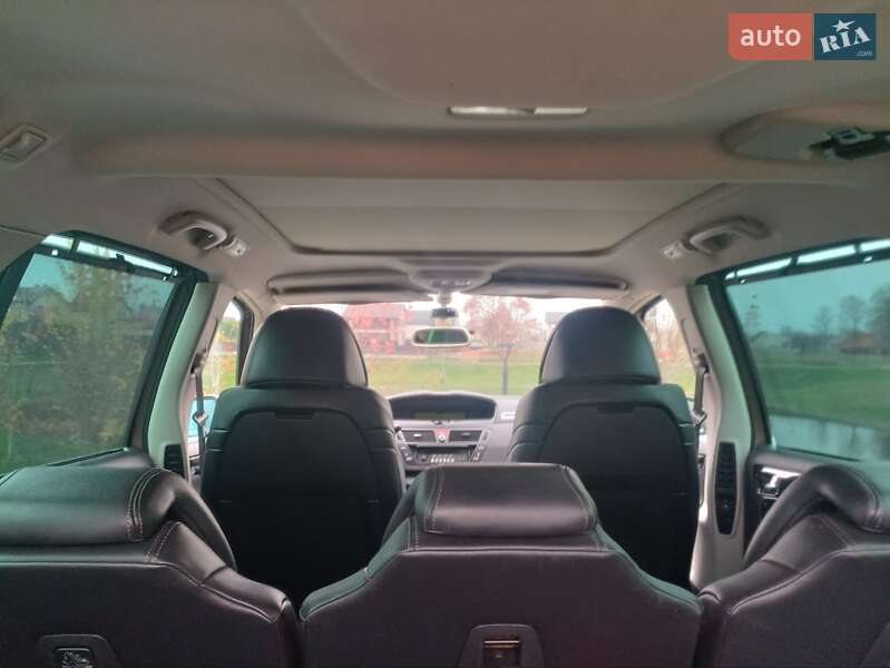 Мінівен Citroen Grand C4 Picasso 2011 в Києві