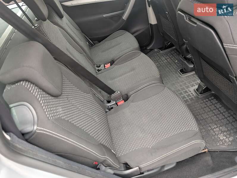 Мінівен Citroen Grand C4 Picasso 2012 в Рівному фото 34 Мінівен Citroen Grand C4 Picasso 2012 в Рівному