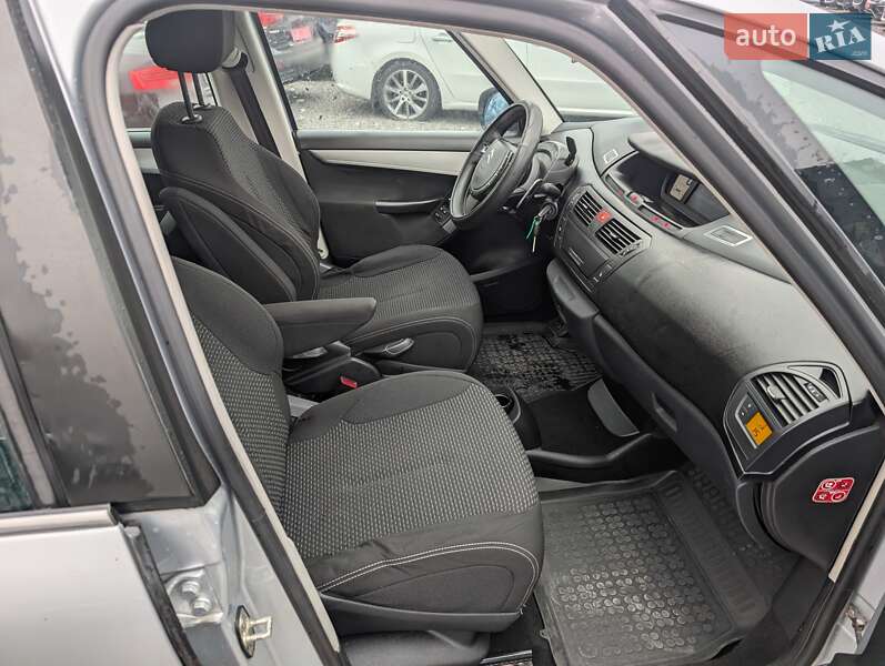 Мінівен Citroen Grand C4 Picasso 2012 в Рівному фото 44 Мінівен Citroen Grand C4 Picasso 2012 в Рівному