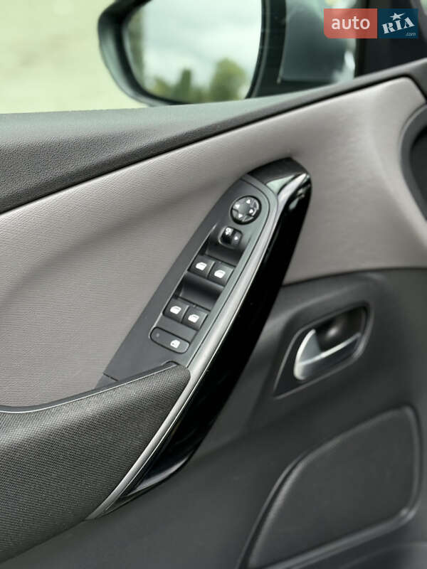 Минивэн Citroen Grand C4 Picasso 2016 в Дубно