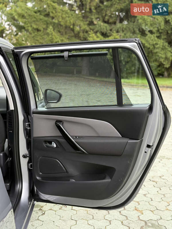 Минивэн Citroen Grand C4 Picasso 2016 в Дубно